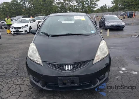 2010 Honda Fit Sport из США, поврежденный, VIN JHMGE8H42AC007729